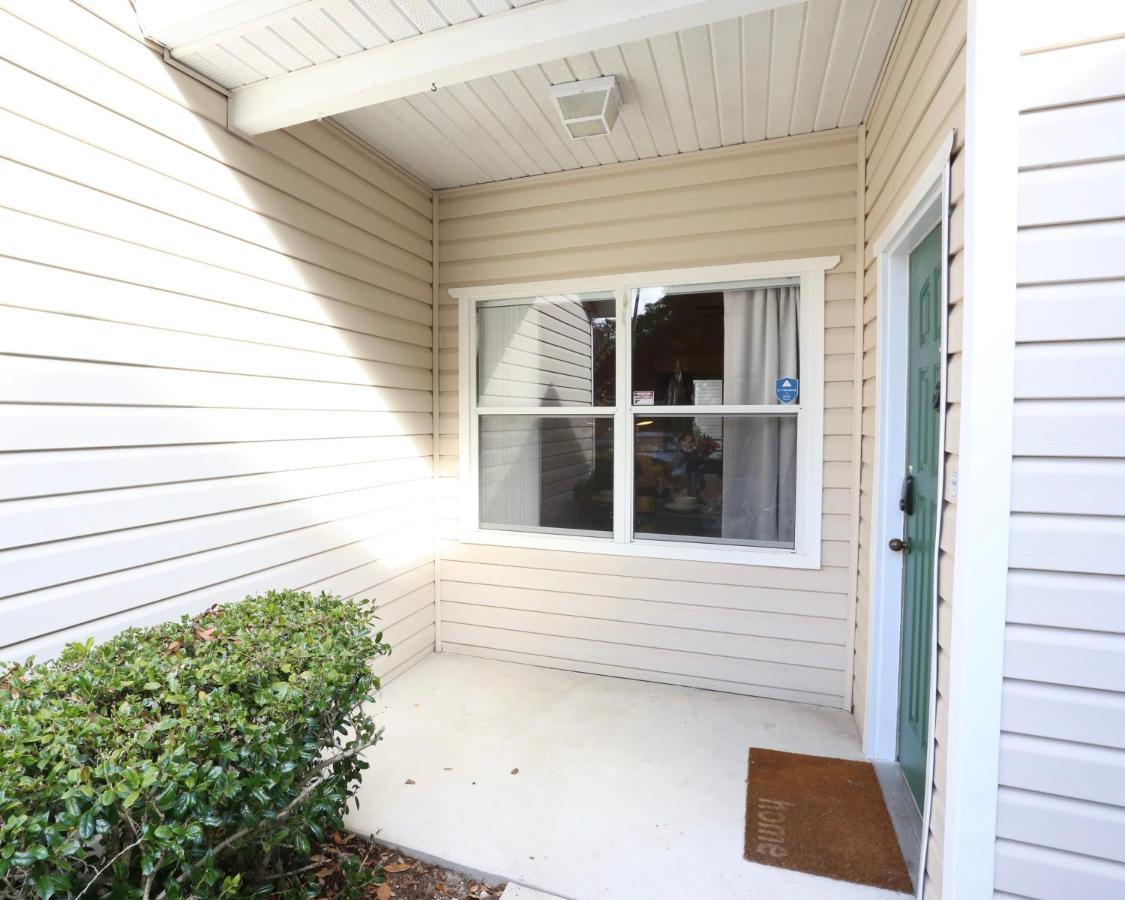 Nomad Retreat King Bed Boutique Condo W Garage Gainesville Exterior photo